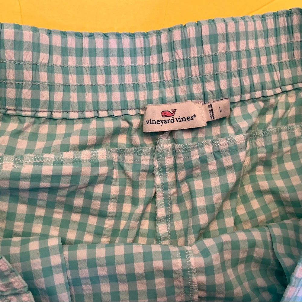 Vineyard Vines Gingham Performance Harbor Shorts … - image 3